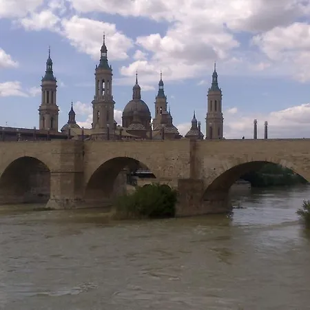 Fuenterrabía Pensión Zaragoza